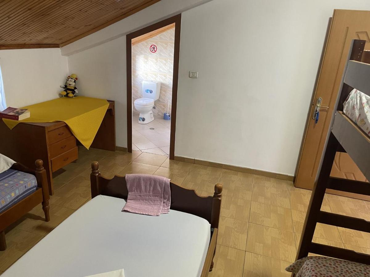 Happy Corner Guest House ชโคเดอร์ ภายนอก รูปภาพ